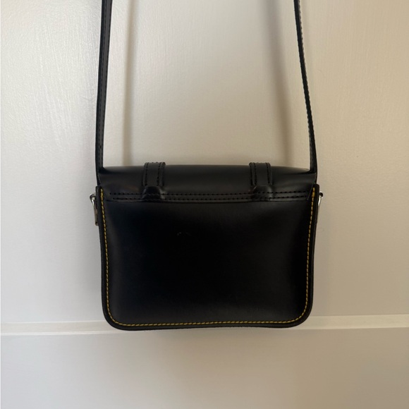 Small Dr Martens crossbody purse - Picture 5 of 8